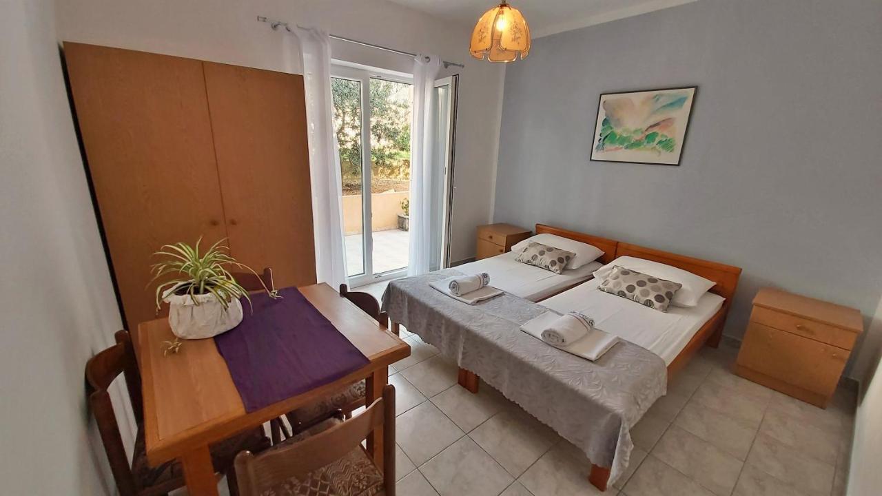 Apartments Mandalinic Omiš Dış mekan fotoğraf