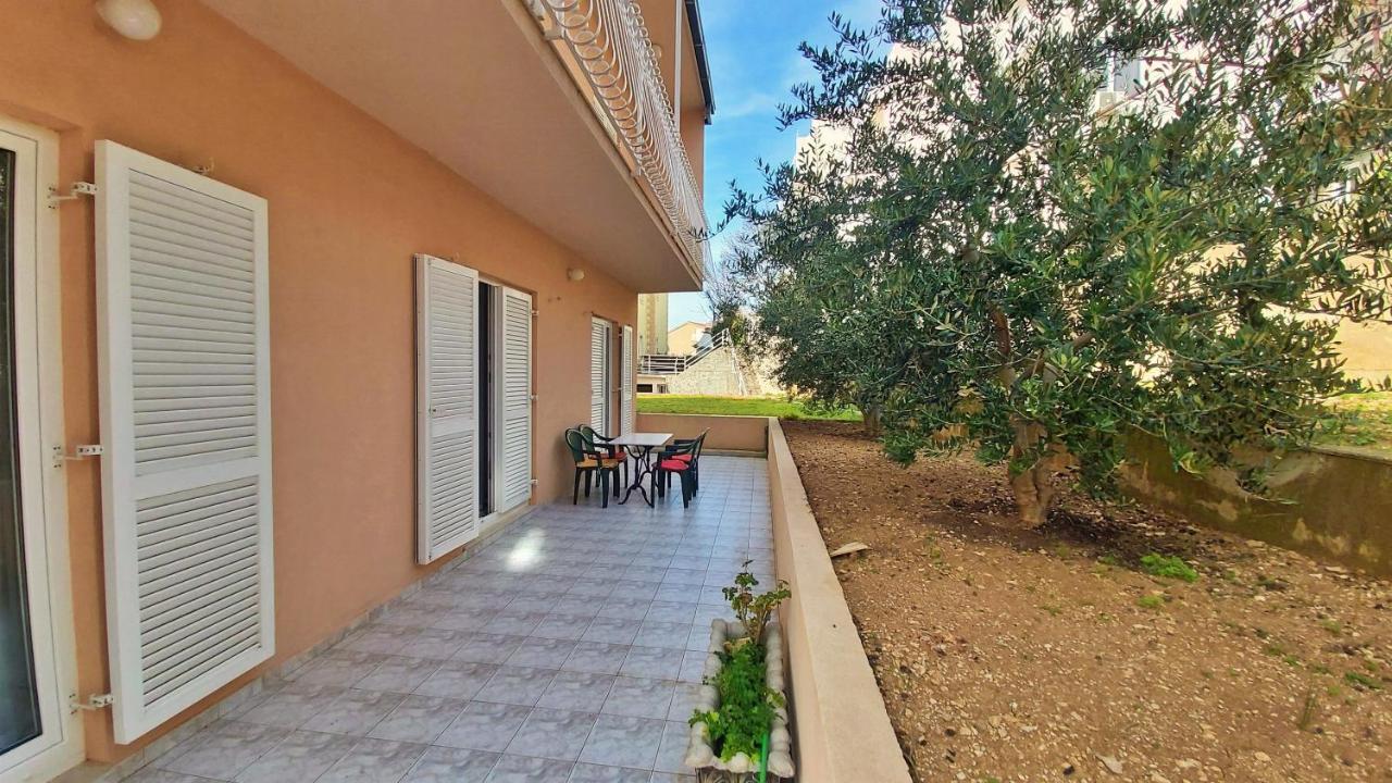 Apartments Mandalinic Omiš Dış mekan fotoğraf