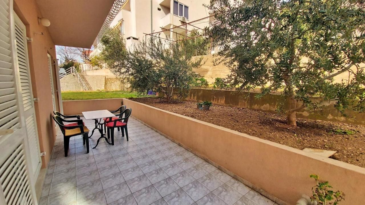 Apartments Mandalinic Omiš Dış mekan fotoğraf