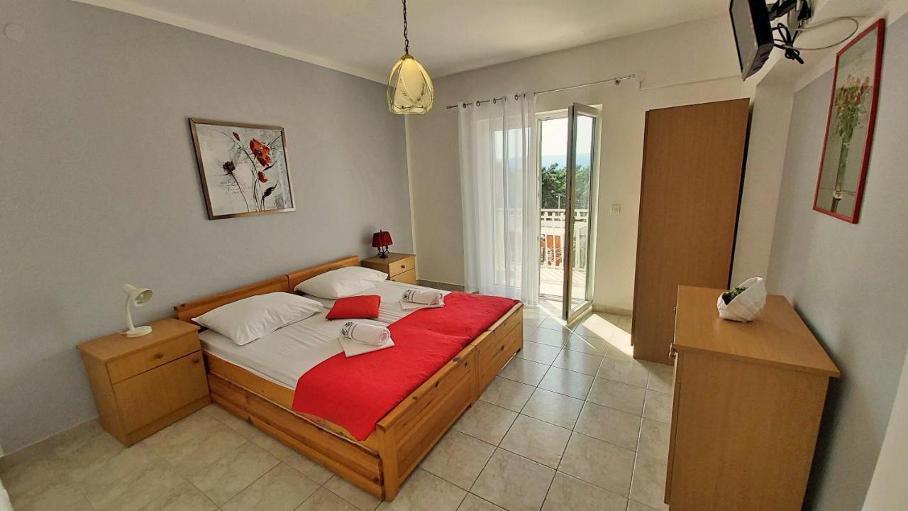 Apartments Mandalinic Omiš Dış mekan fotoğraf